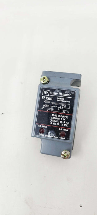 Cutler-Hammer E51SNL Body Only Photoelectric Switch Series C2