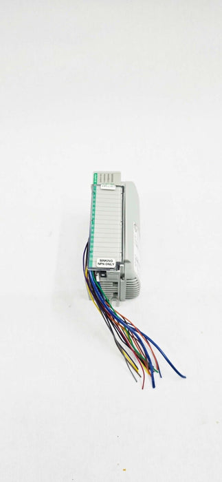 Allen-Bradley 1769-OV16 /B CompactLogix 24V DC Output Module