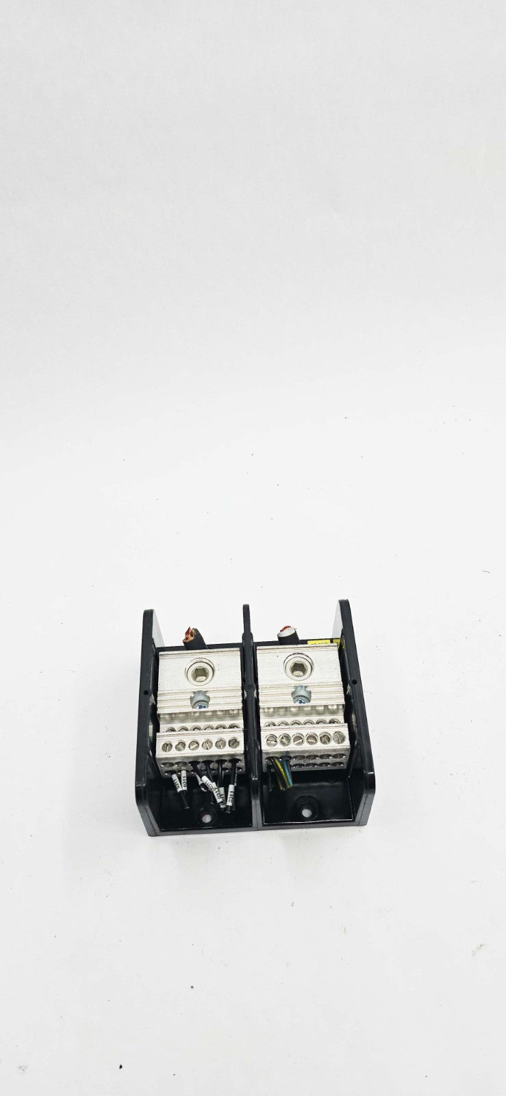 Marathon 1452552 power distribution blocks, 600V 380A, panel-mount, four-position rocker switches.