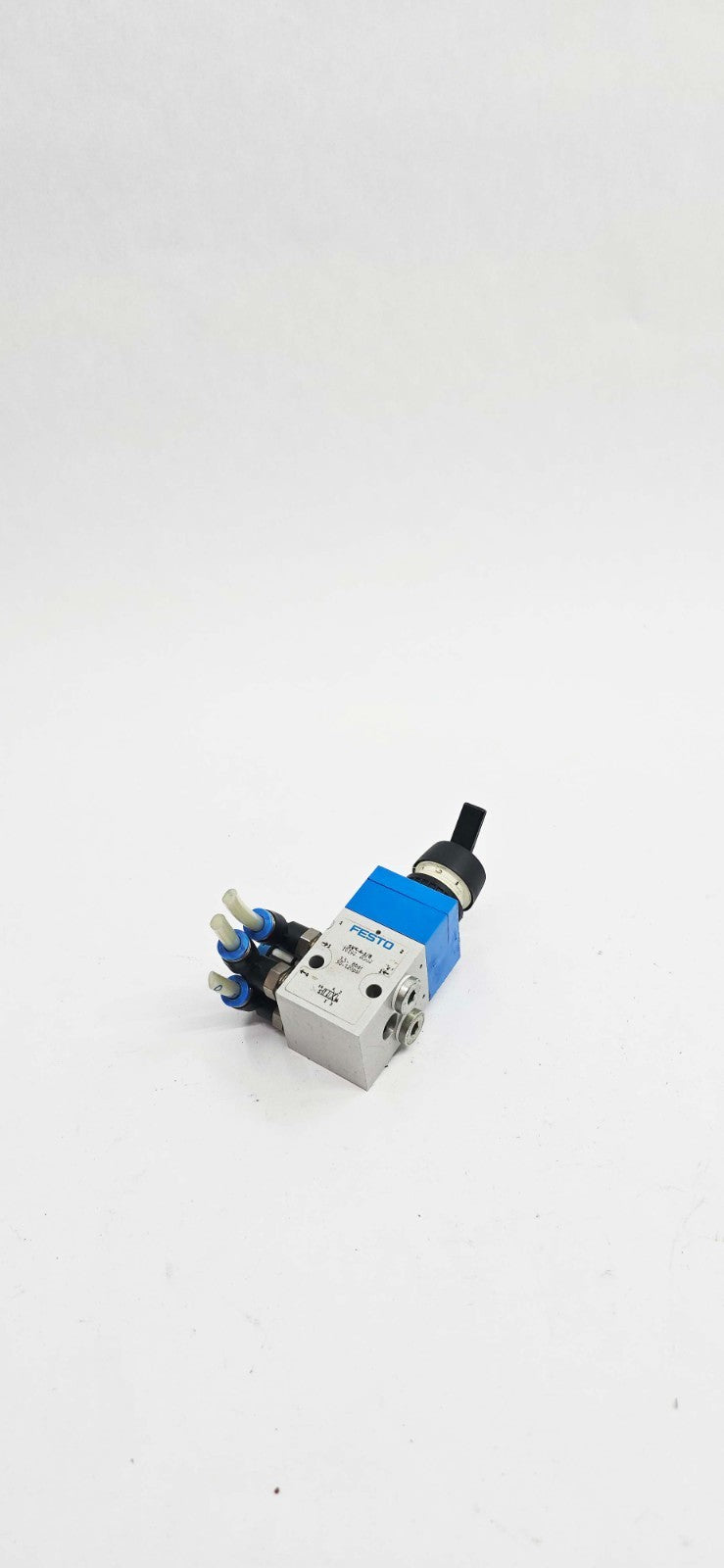 Festo SVS-4-1/8 Front Panel Valve 10192 with Switch – Annapurna Industrial
