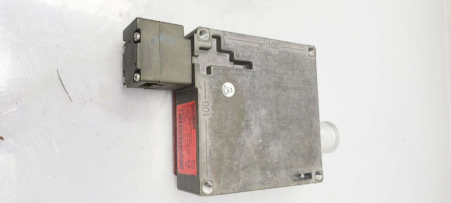EUCHNER SAFETY SWITCH MODEL TZ1LE024BHAVFG-RC1971