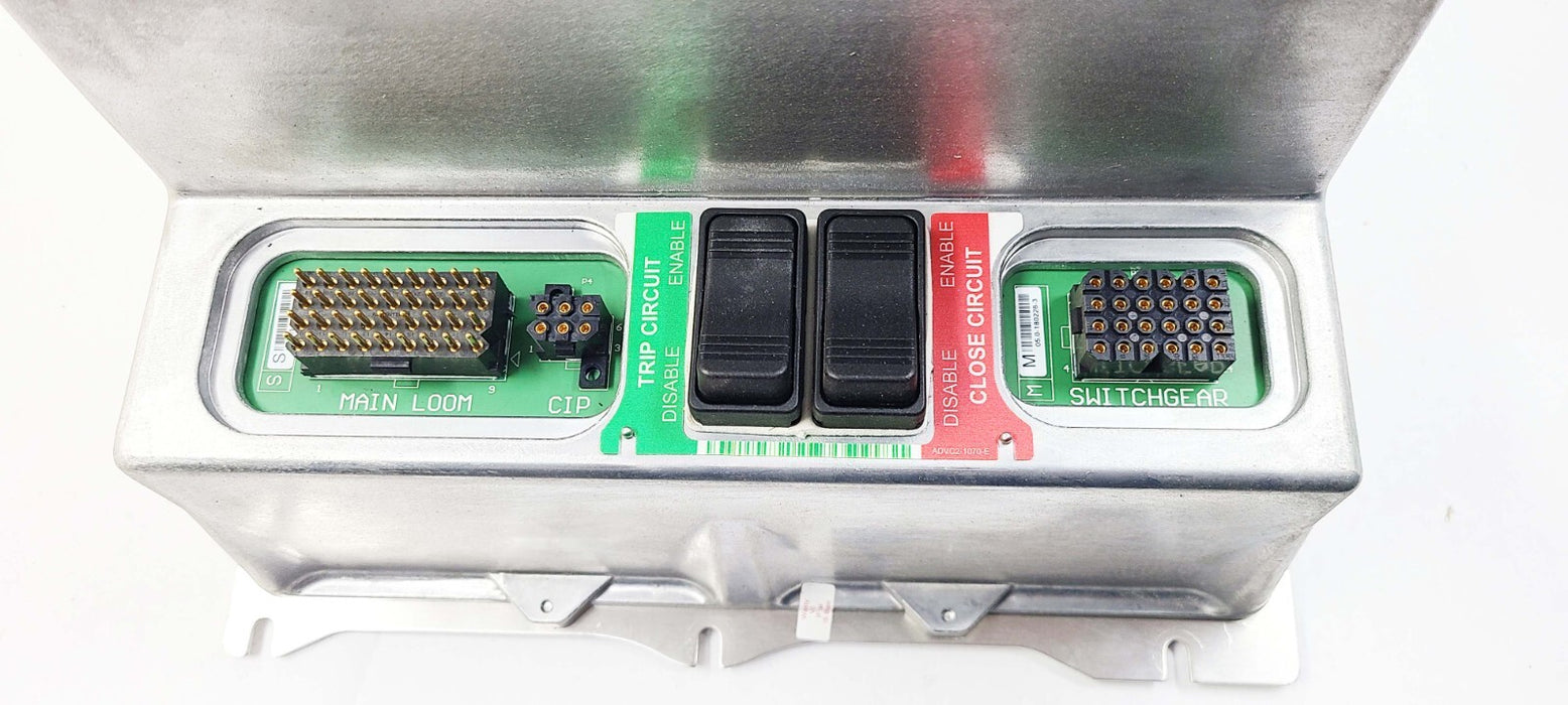 SCHNEIDER ELECTRIC ADVC2-1070-E Controller Recloser