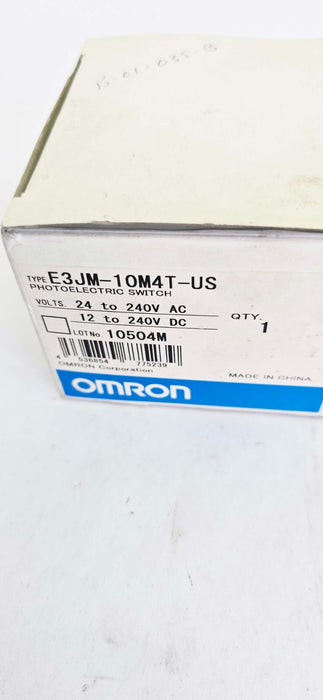 NEW OMRON E3JM-10M4T-US PHOTOELECTRIC SWITCH E3JM10M4TUS