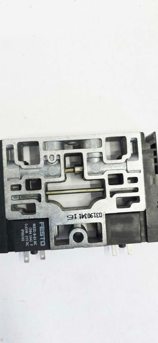 FESTO CPV14-M1H-5JS-1/8 161361 Solenoid Valve