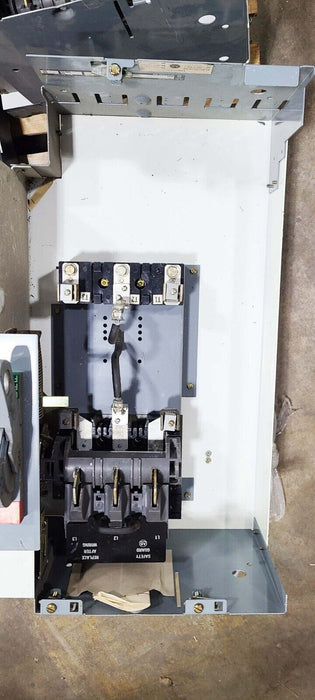 Pallet of 6 - Allen-Bradley Breaker Buckets, Size 1-3, 100-200AMP, 10-40HP