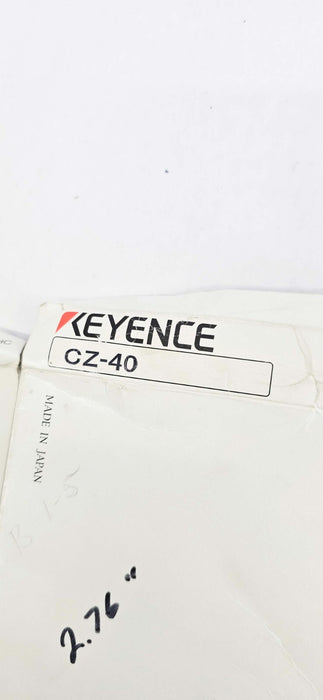 Keyence CZ-40 Photoelectric Fiber Optic Sensor 2M Cable CZ40