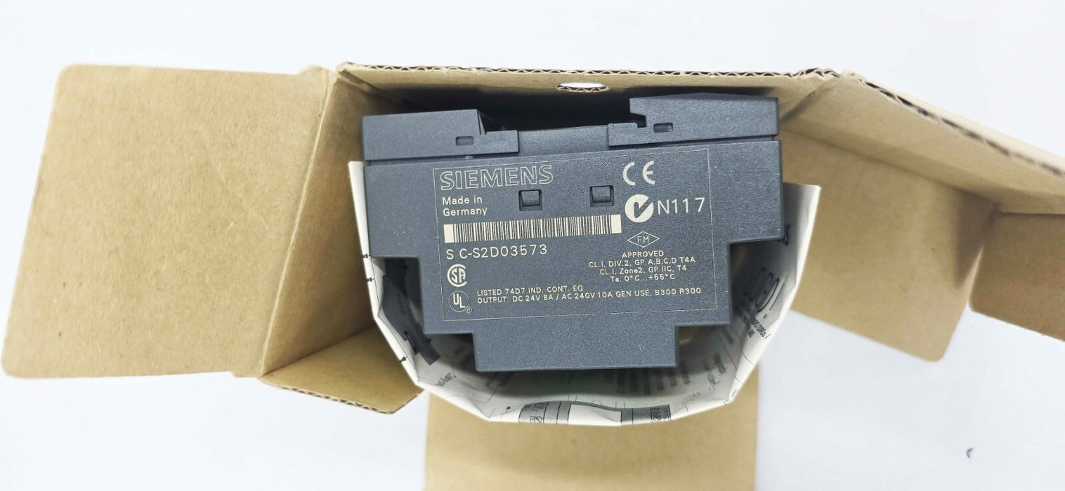 Siemens 6ED1 052-1MD00-0BA3 LOGO! 12/24RC Logic Module