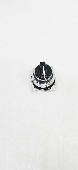 6 PACK - Eaton 10250T1323 Heavy Duty Pushbutton